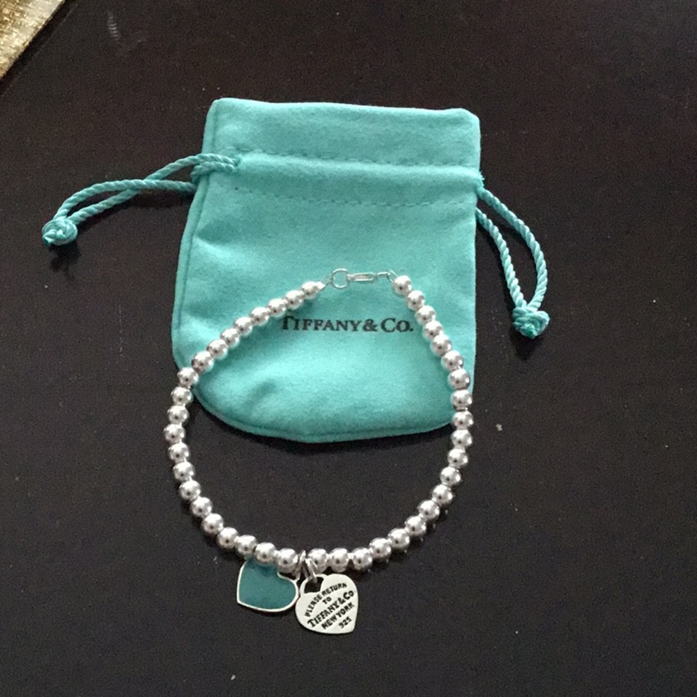 COPY - Tiffany & Co. Silver Bracelet with Heart Charm